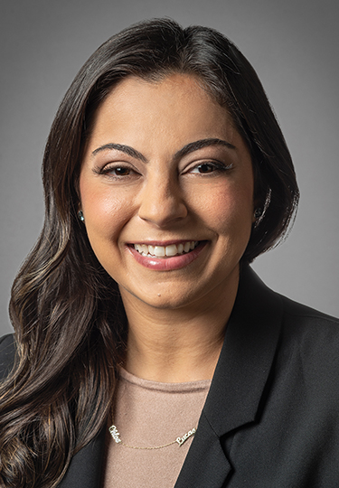 Jaclyn Headshot